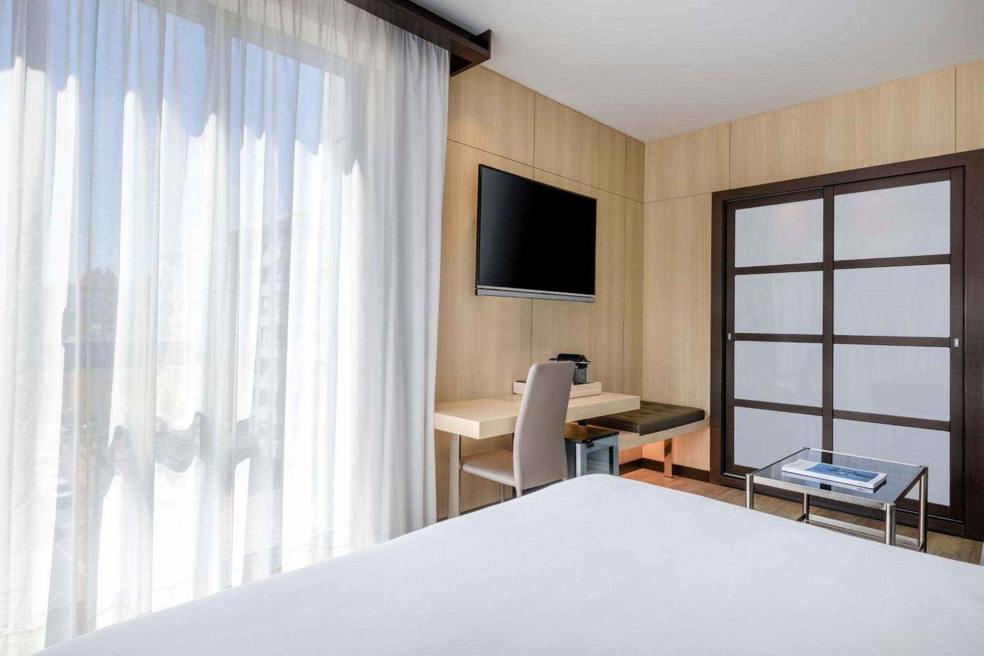 Ac Hotel Ciutat De Palma By Marriott Eksteriør billede